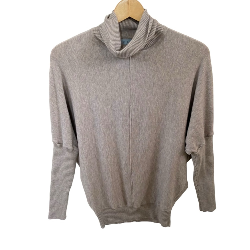 Vass Joan Vass Cream Long Sleeve Turtle Neck Sweater Oversized Size S